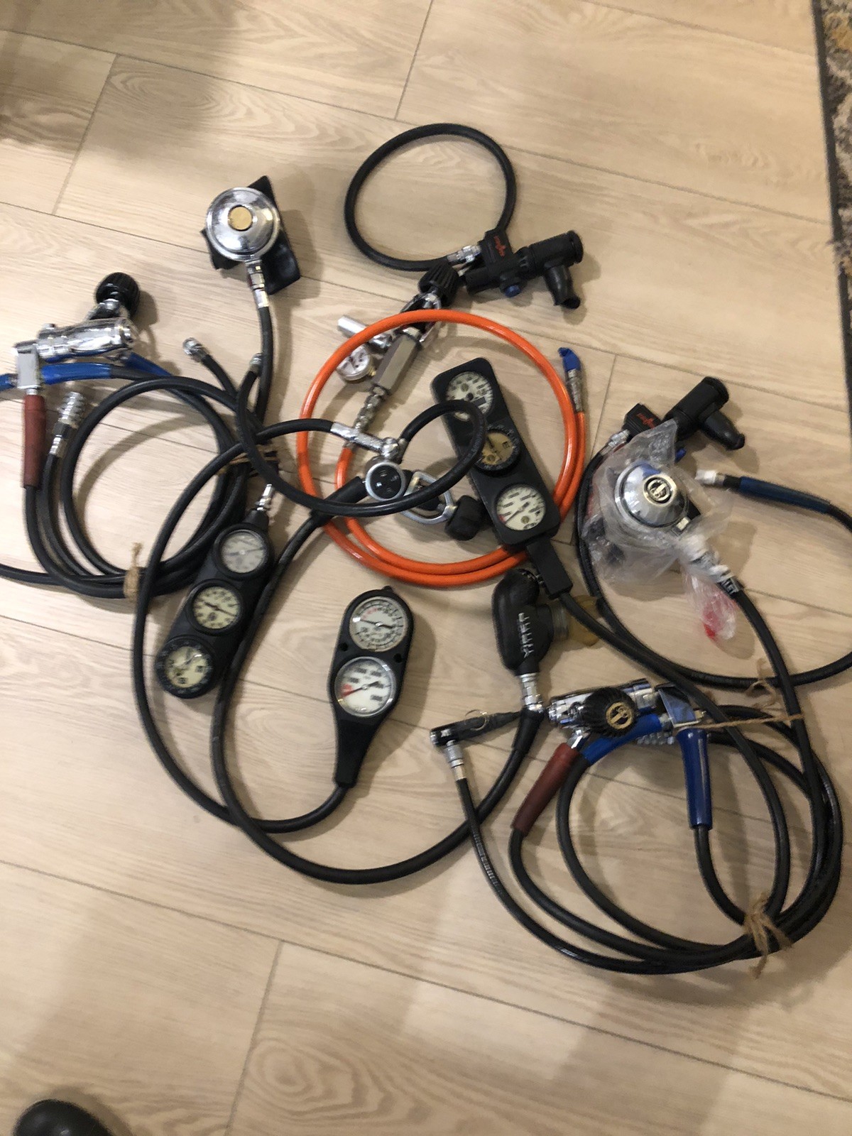 Scuba Gear Lot As Is  SMOKIN HOT DEAL ,Scuba Diving Gear Bundle