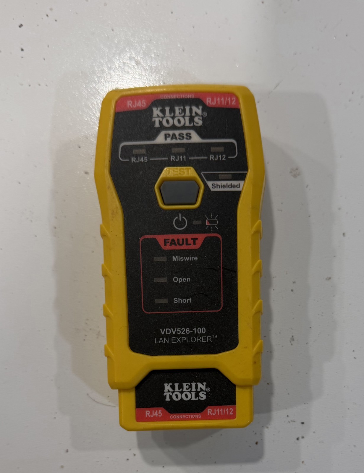 KLEIN TOOLS VDV526-100 LAN EXPLORER CABLE TESTER BATTERY INCLUDED