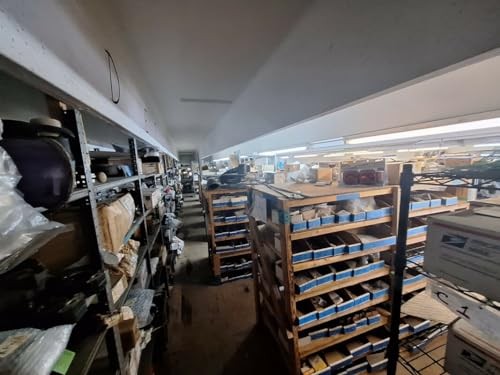 ST CLB Circuit Breakers Standard 6 Position, Common Source