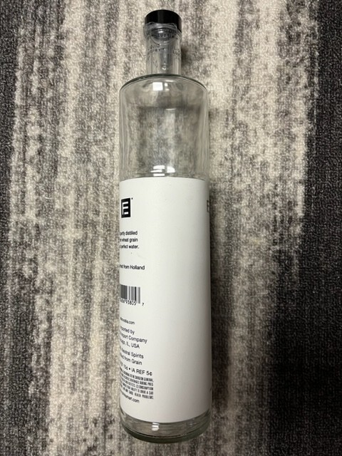 Effen Vodka 750ml Bottle Excellent