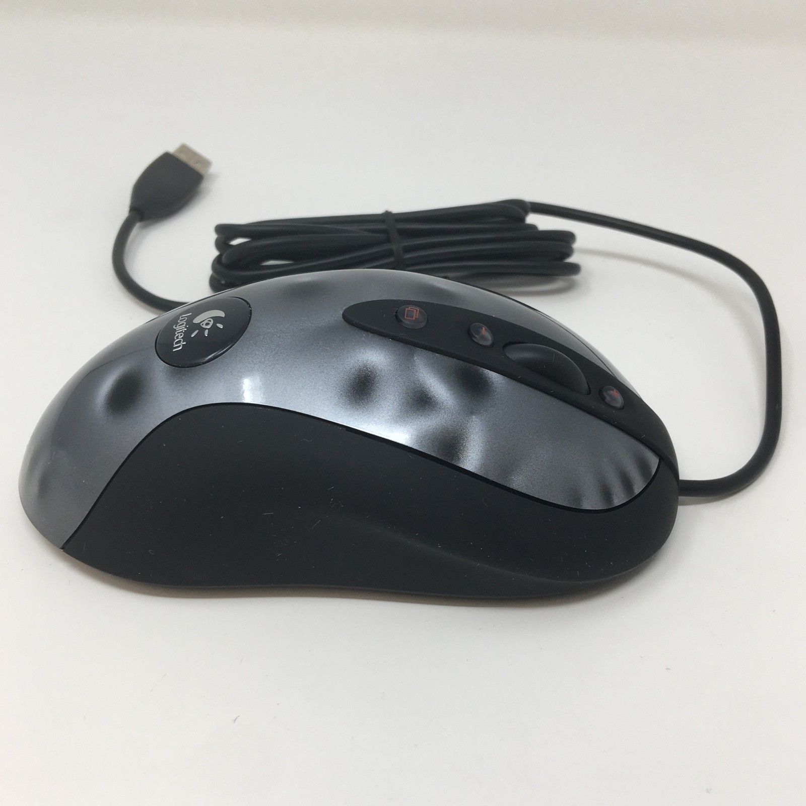 Logitech MX518 Wired Optical Gaming Mouse M/N M-BS81A P/N