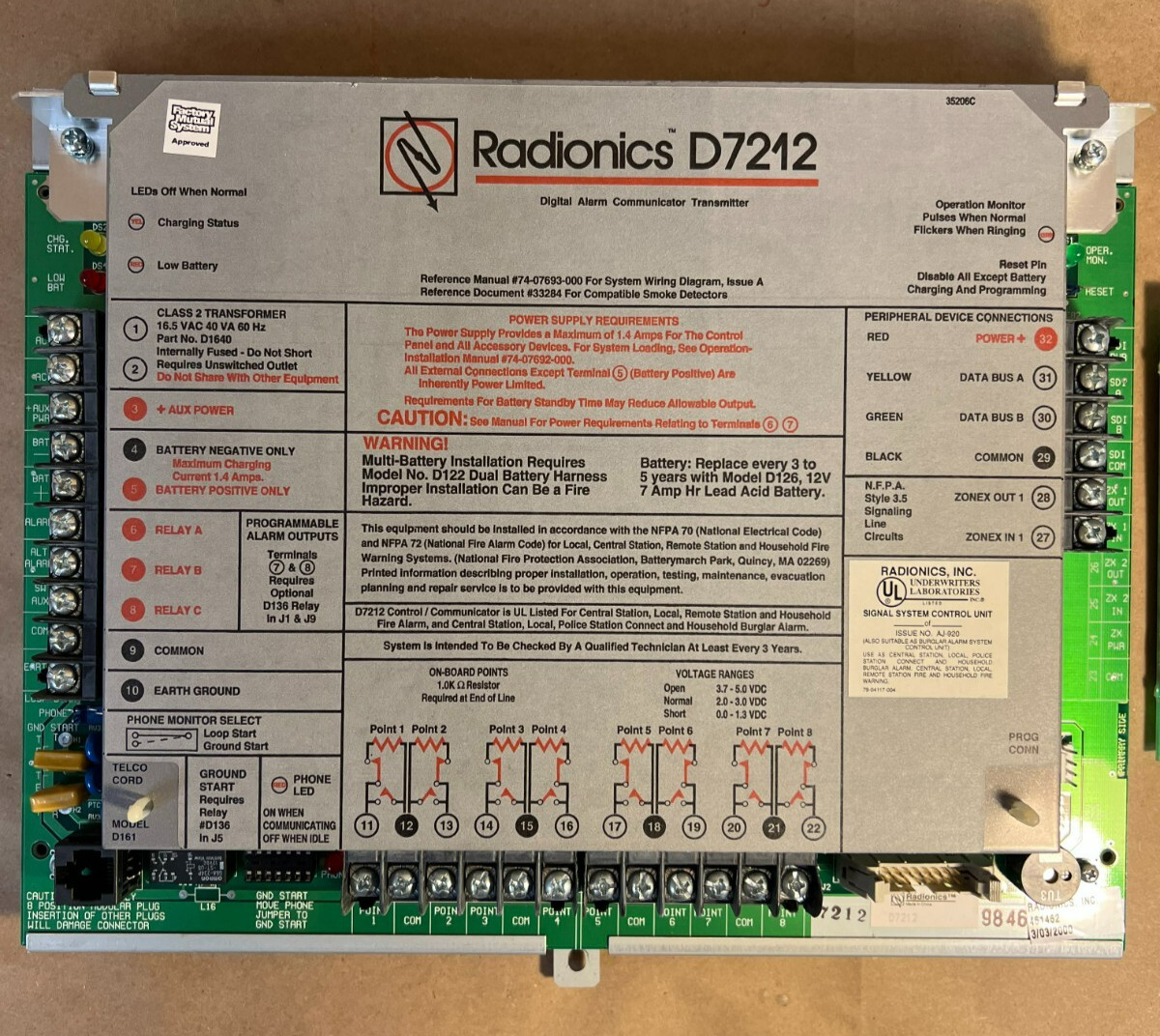 Radionics D7212 Digital Alarm Communicator Transmitter + Control Unit FOR PARTS