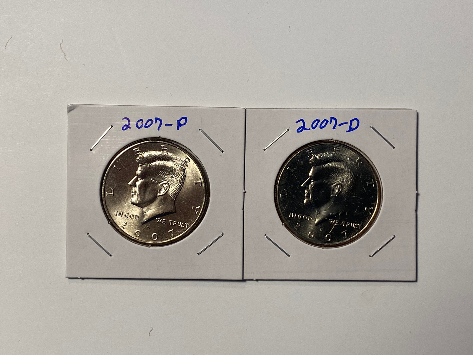 2007 P&D KENNEDY HALF DOLLAR Set (2 COIN SET) Uncirculated.