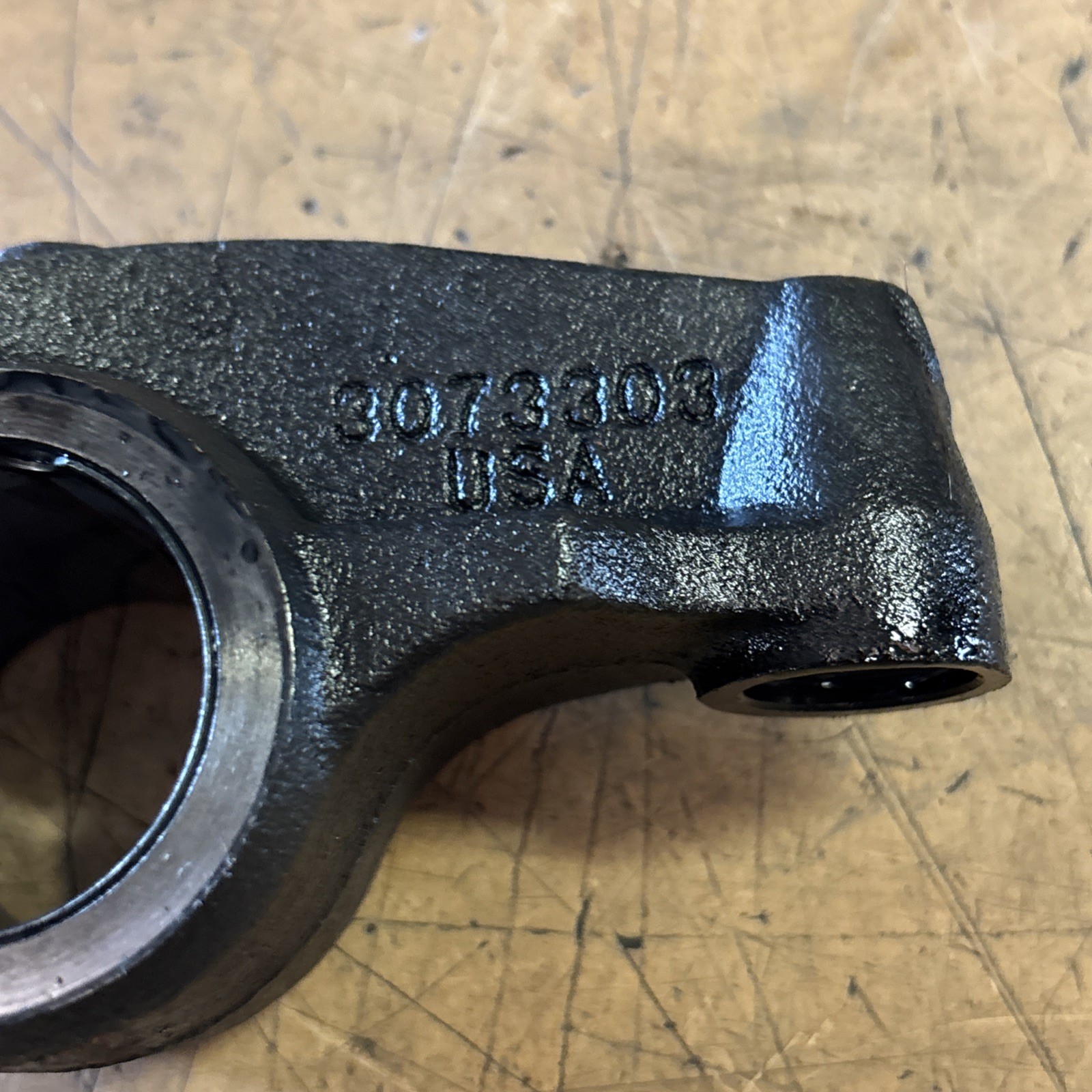 Cummins N14 Rocker Arm Part#: 3073303