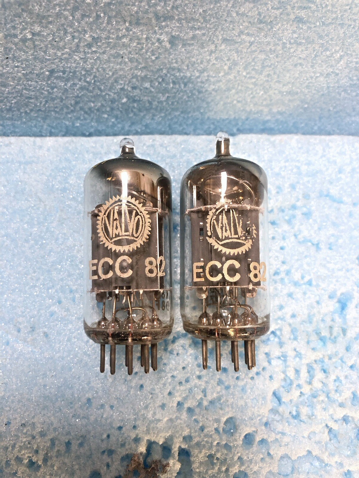 Valvo ECC82 12au7 ecc802s Long Plate 45 Degree O Getter Excellent Value Matched