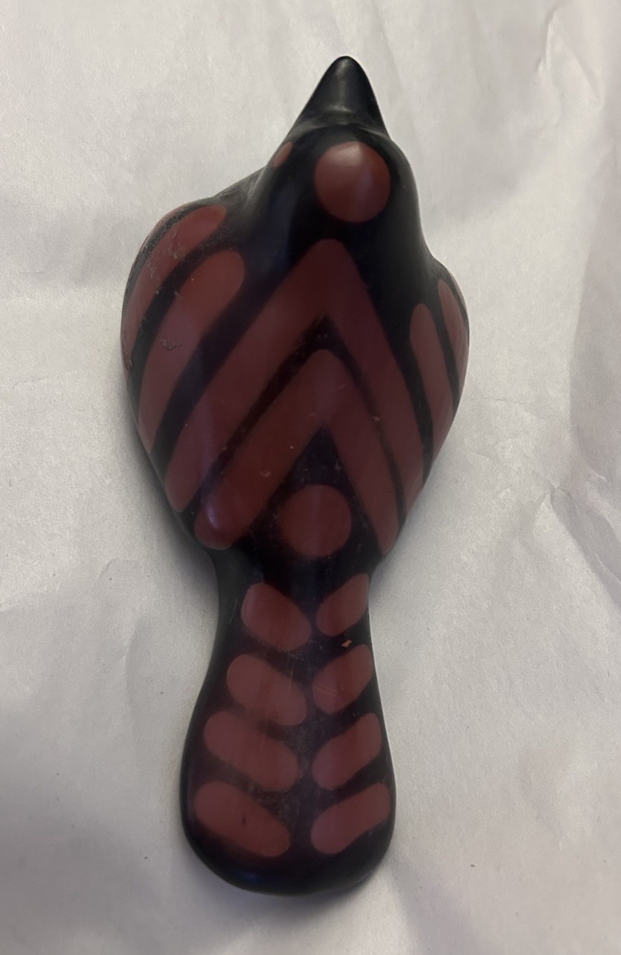 Chulucanas Peruvian Folk Art Pottery Striped Bird Signed Ernesto Sanchez