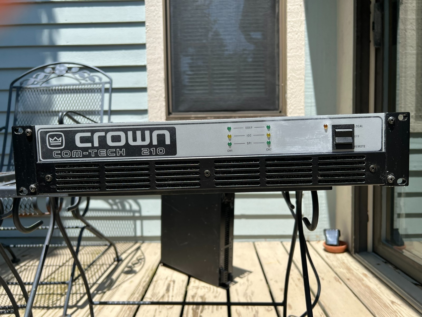 Crown Com-tech 210