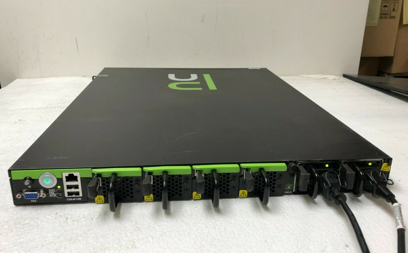 Pluribus Networks E68 Series Server Switch w/ Dual PSU