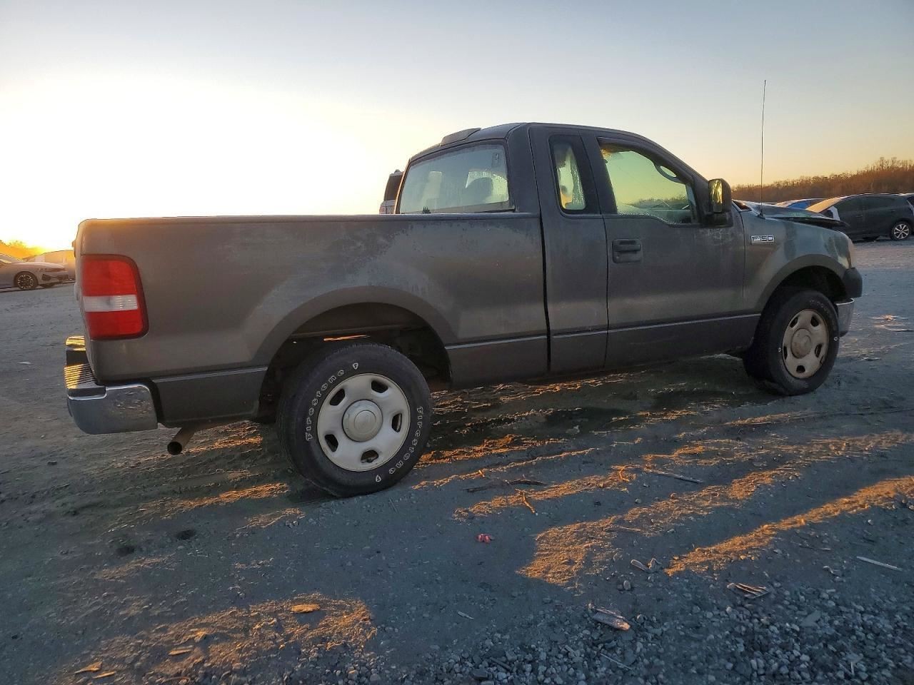 F150 2006 Glove Box 4991472