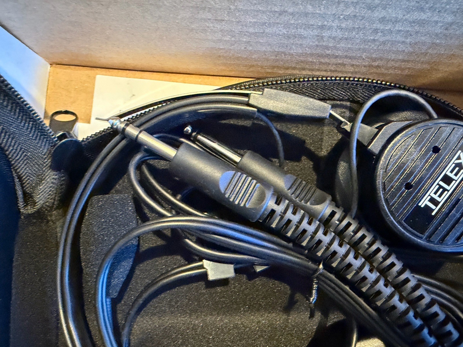 Telex Airman 850 Aviation Headset Dual Plug