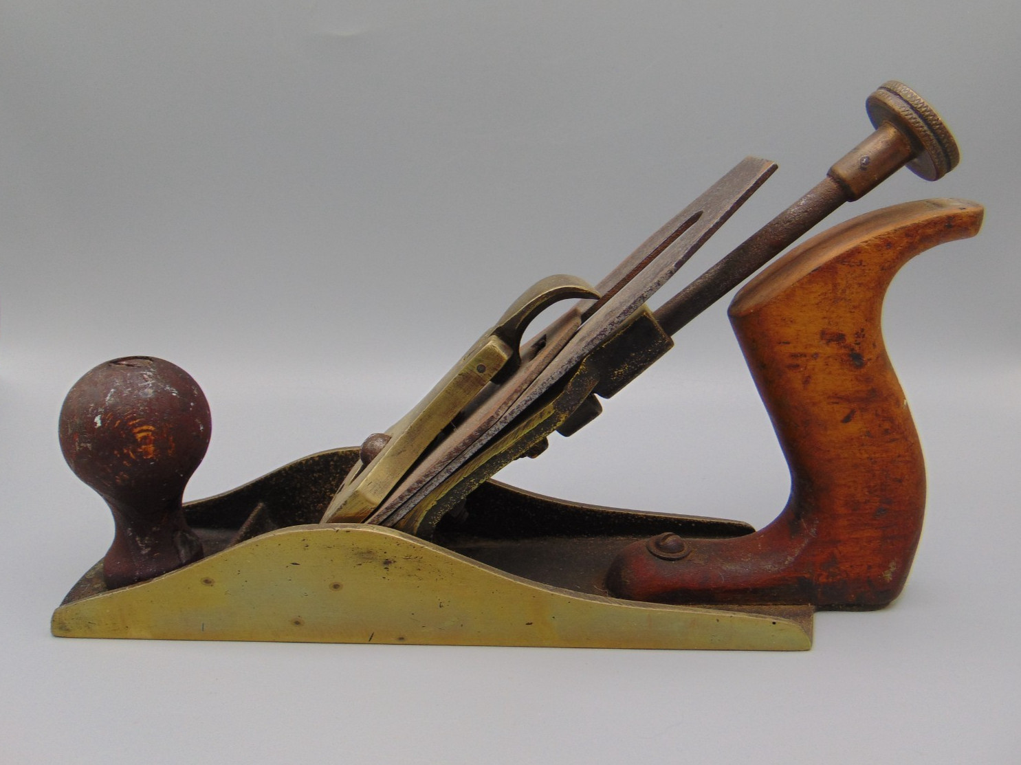 VINTAGE BRASS GTL SMOOTHING PLANE