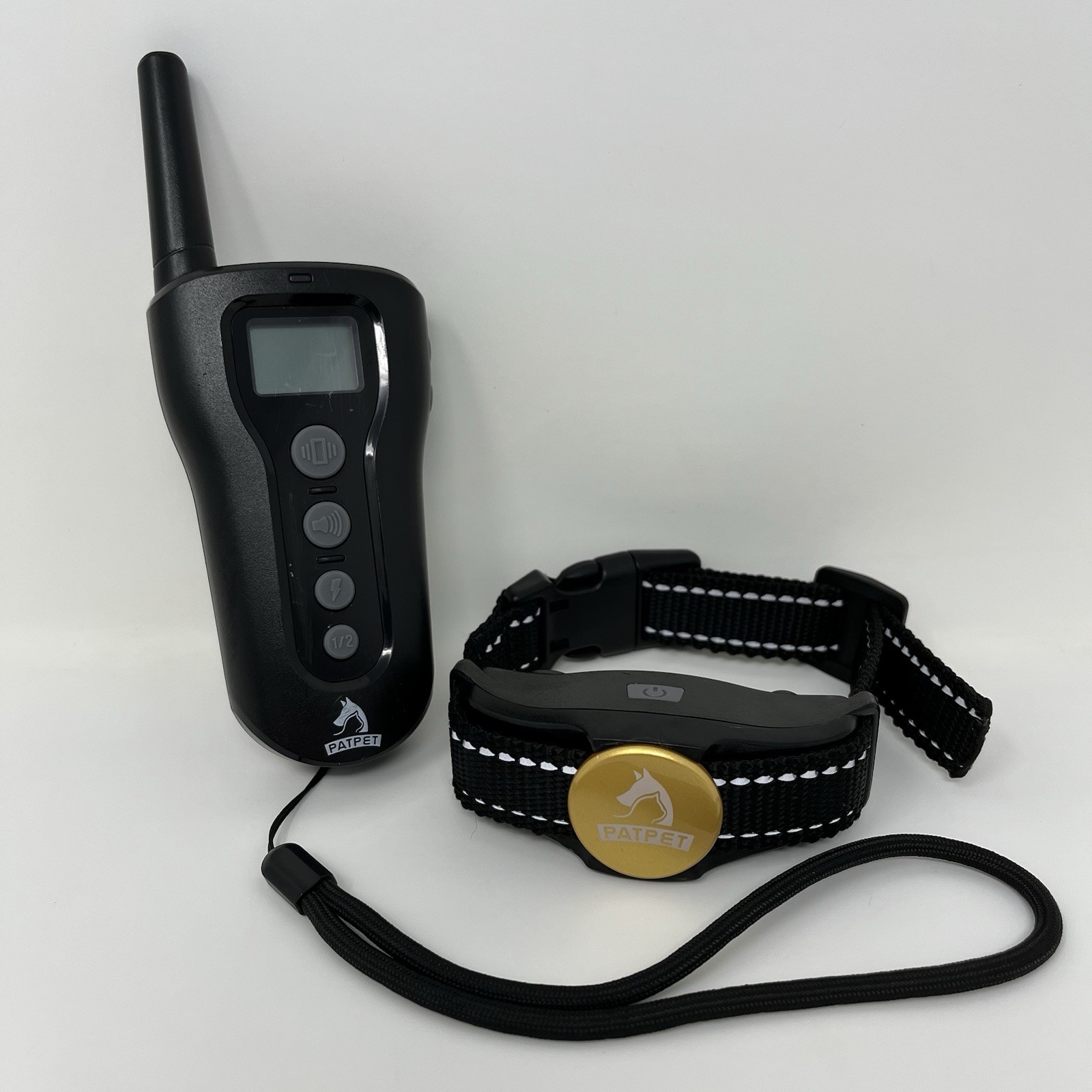 Patpet p-collar 320 Dog Training Collar with Remote Black Gold - UNTESTED AS-IS