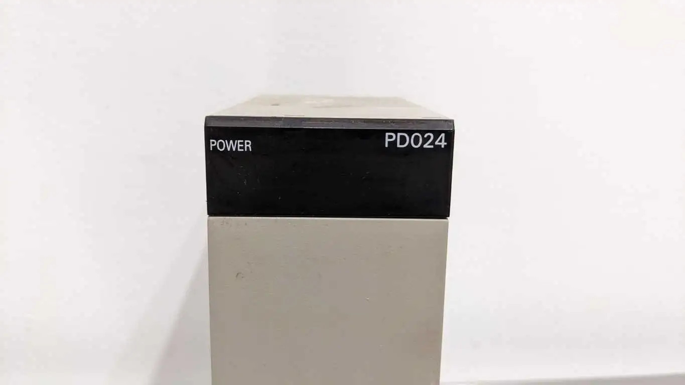 Omron C200HW-PD024 Power Supply Unit 24VDC