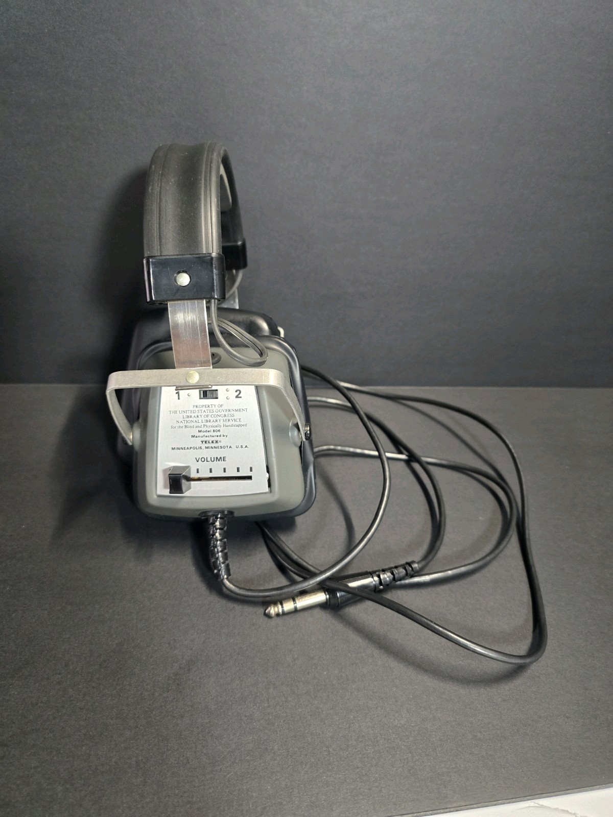 Telex 806 Passive Lightweight Aviation Headphone set w/ volume controls. tested!