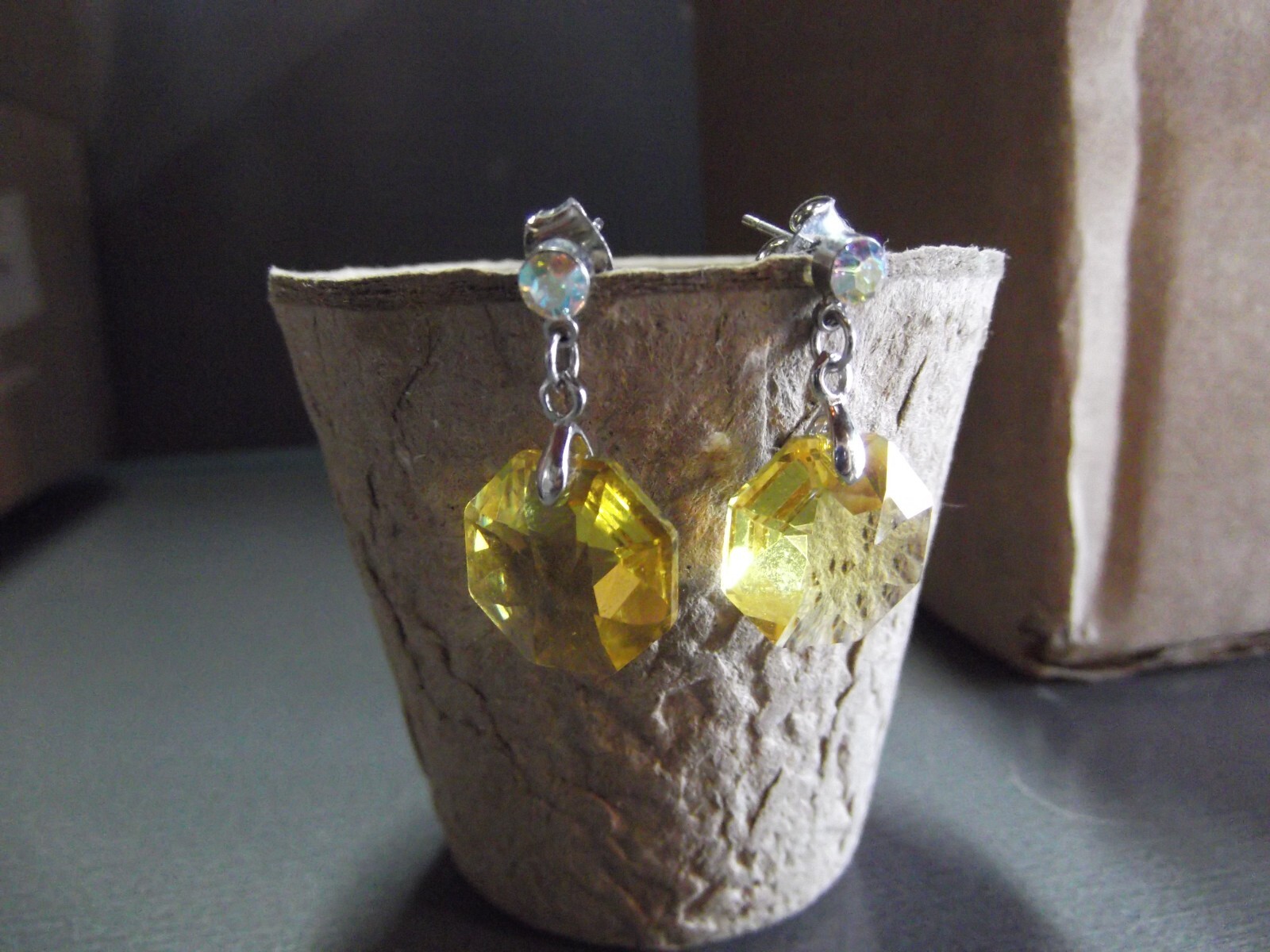 1 Pair Old 1"in Glass Orange Hexagon Dangle Stud Earrings