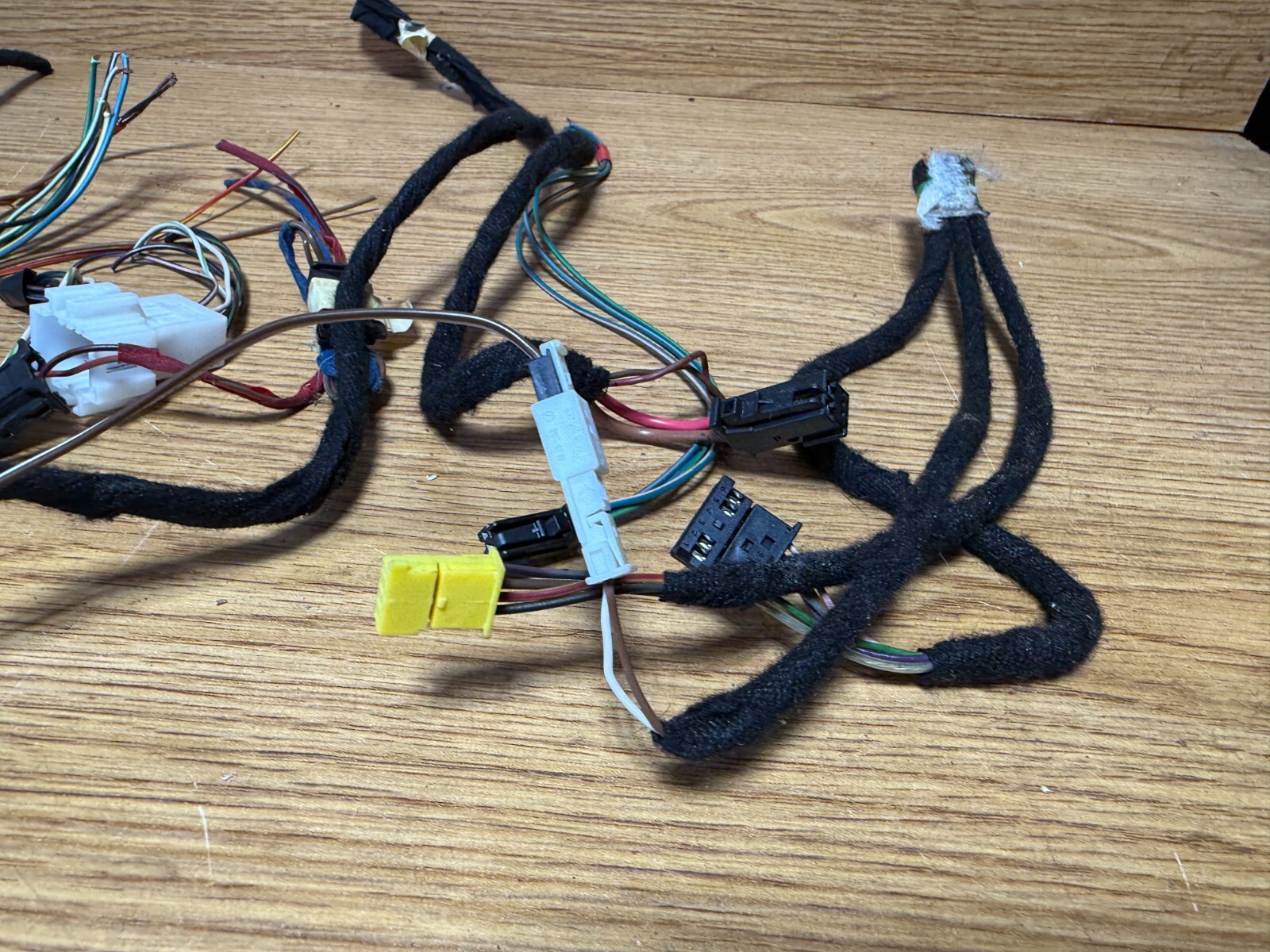 Mercedes-Bens Wiring From 2003 E320 W211 Bag 4 Wiring