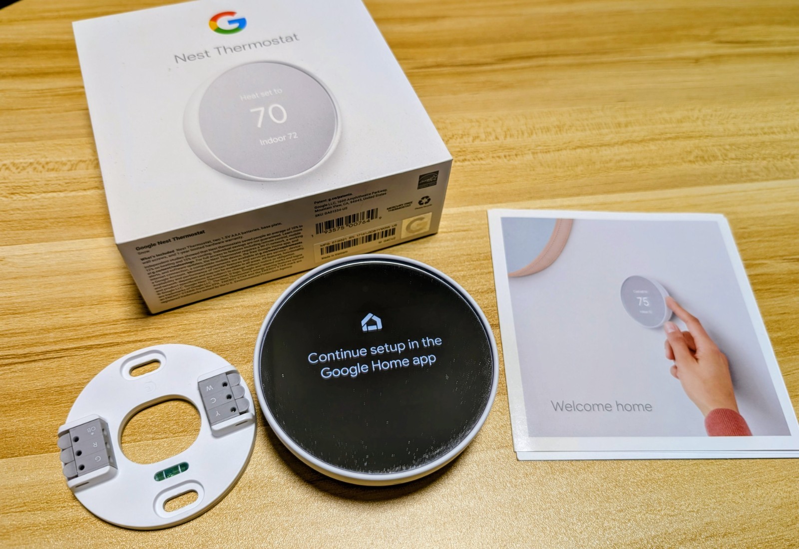 Google Nest WiFi Thermostat Snow lightly used Google Home