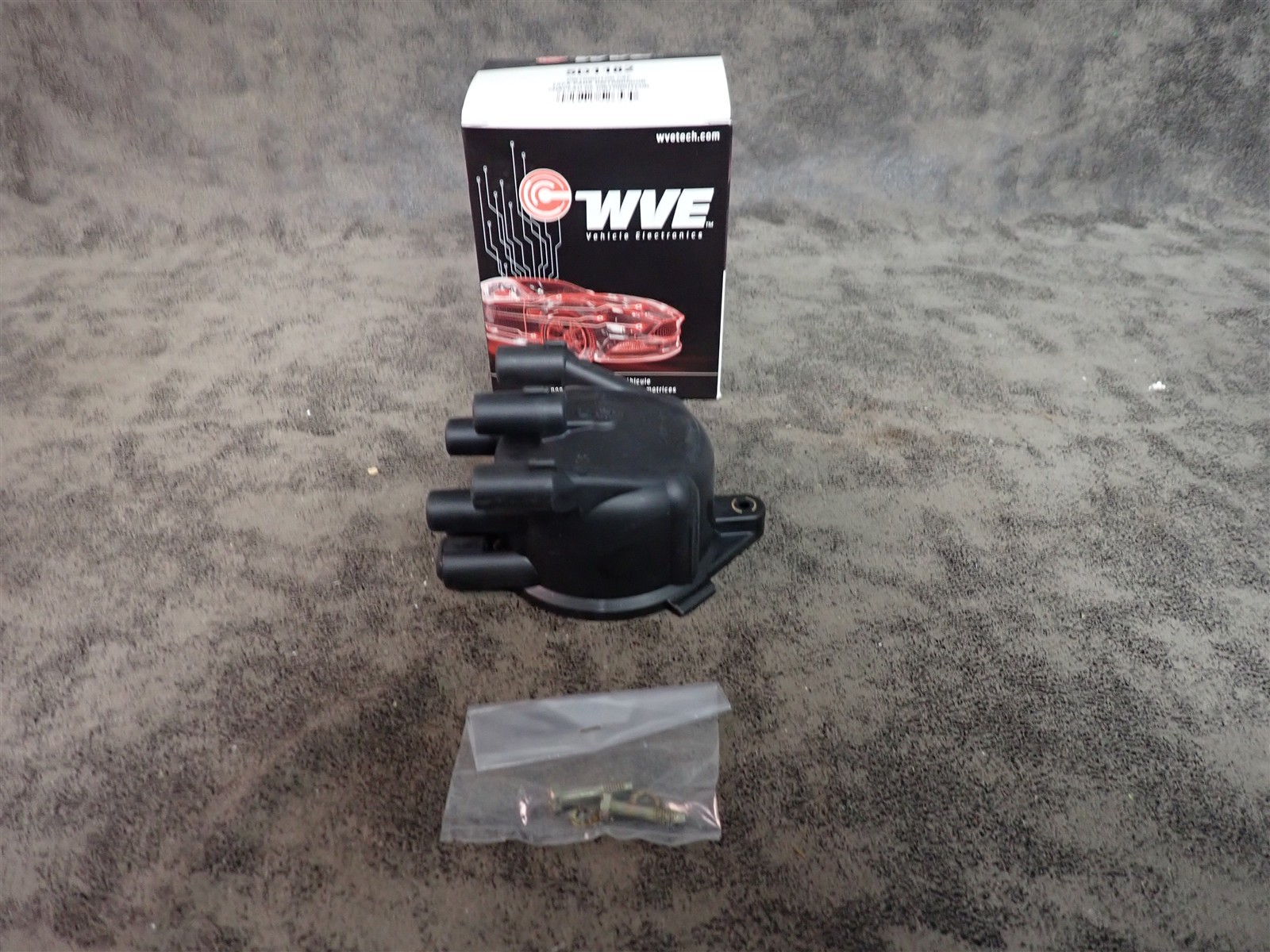NEW WVE 5D1182 Distributor Cap (G165)
