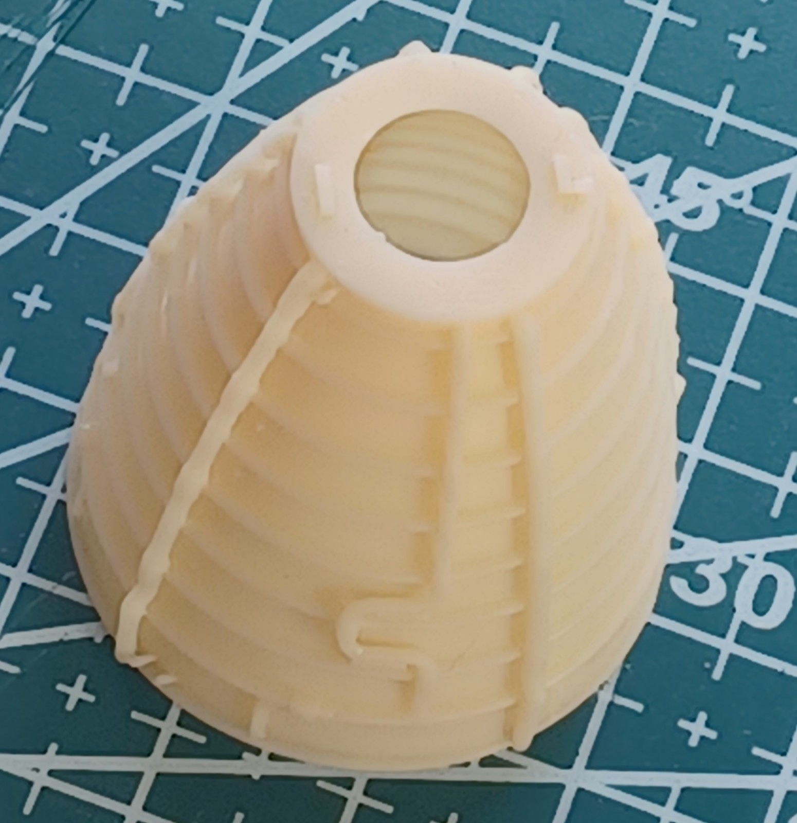 1/72 Space Shuttle Engine Upgrades. 3 Mains And 2 OMS to Fix Those Kit. Resin