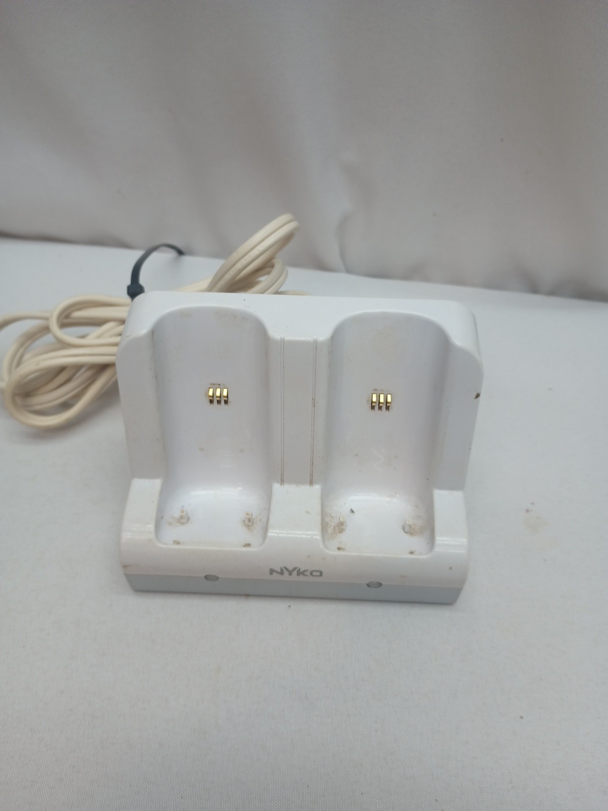 Nyko Nintendo Wii Controller Charging Station