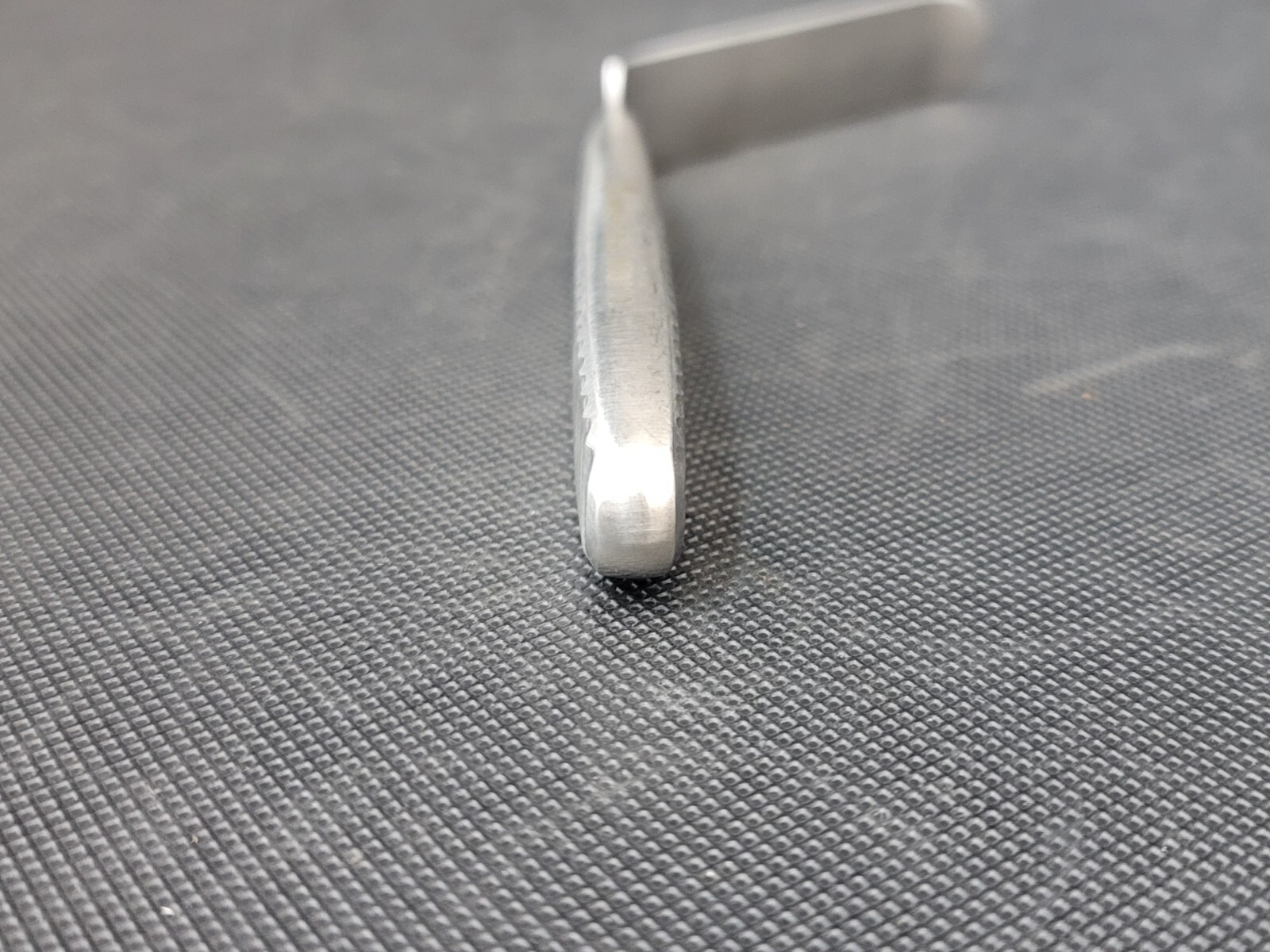 VM84-2192 Blade Retractor 18mm 7" Germany