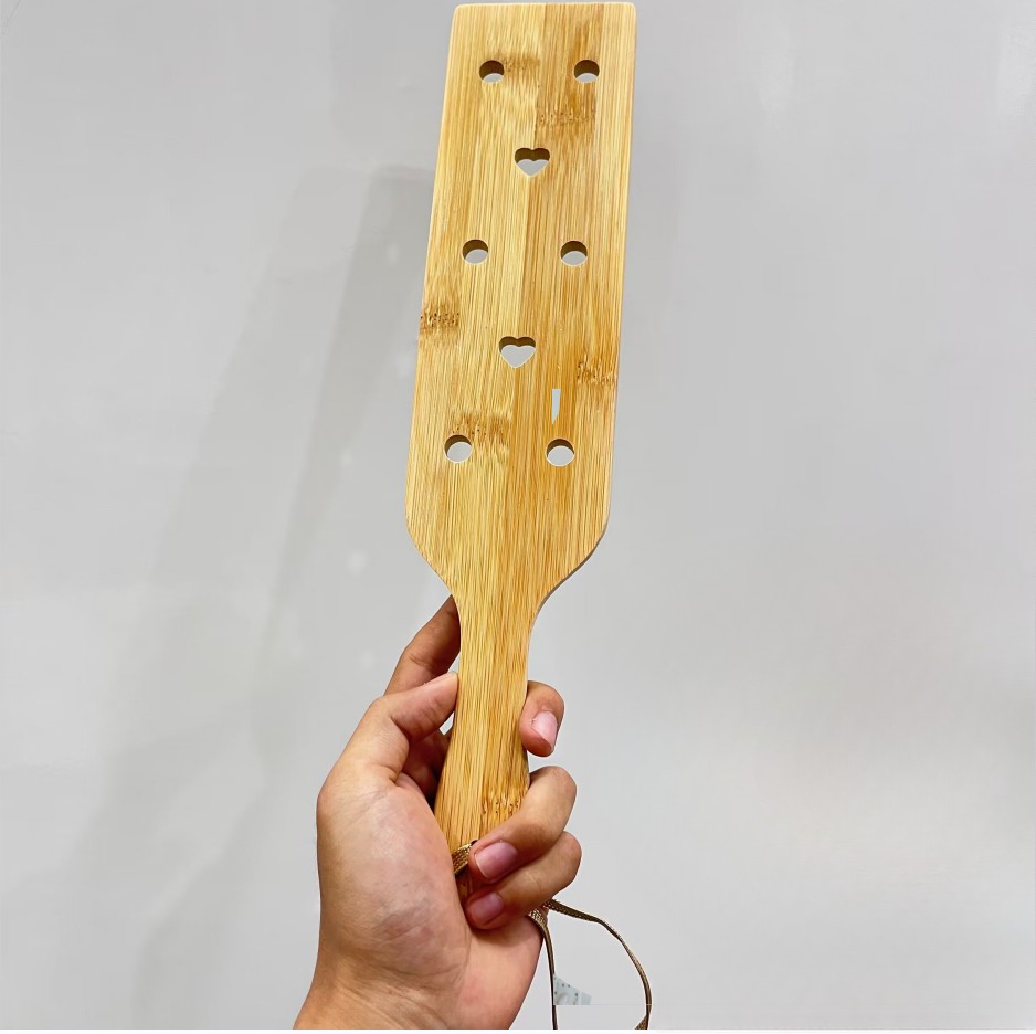Bamboo Whip Spanking Paddle With Airflow Holes Wooden Craft Flogger For WomanMen