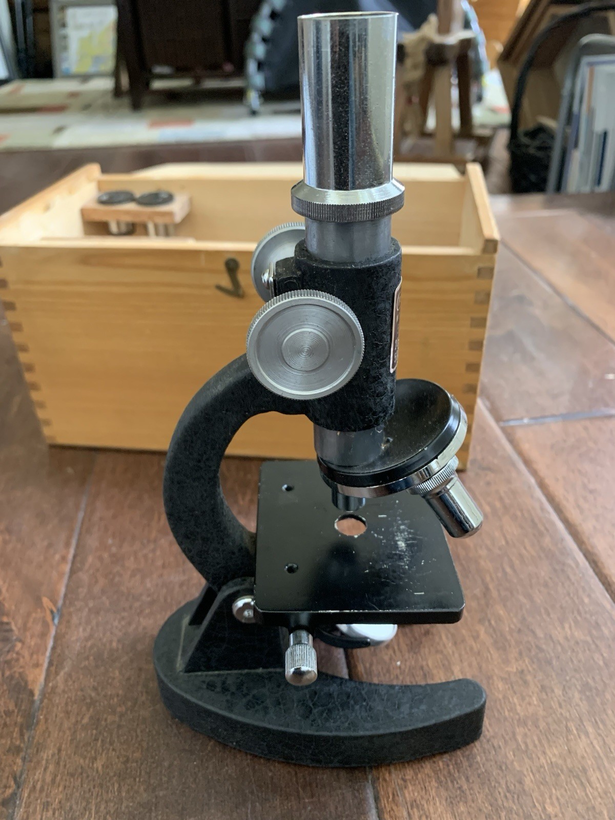 Perfect 804 Microscope Set Wooden Case Eyepieces Prepared Slides