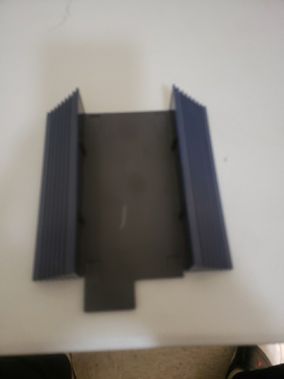 Playstation 2 Vertical Stand Dark Blue Madcatz