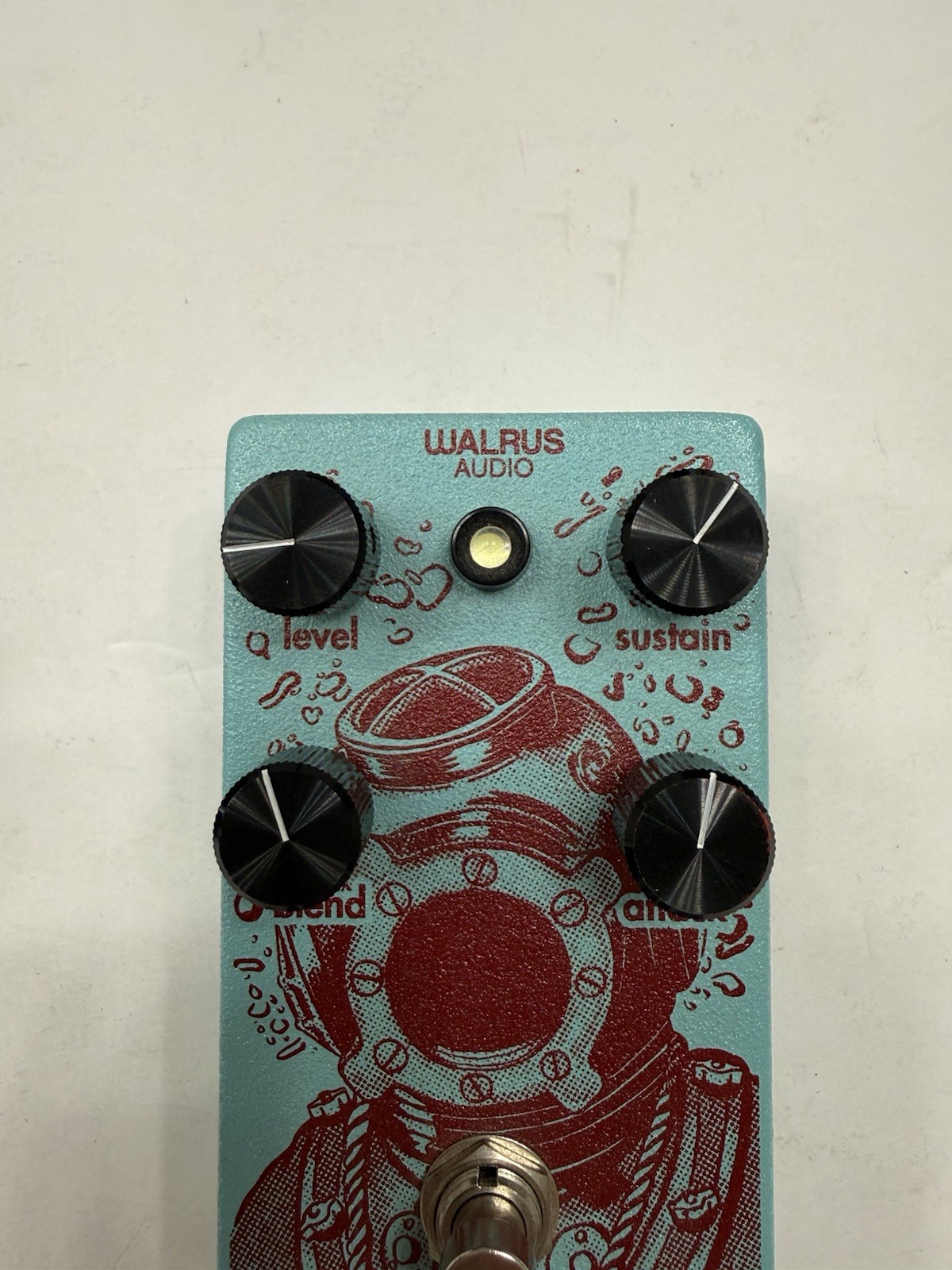 Walrus Audio Deep Six V2 Compressor Sustainer Compression Guitar Effect Pedal