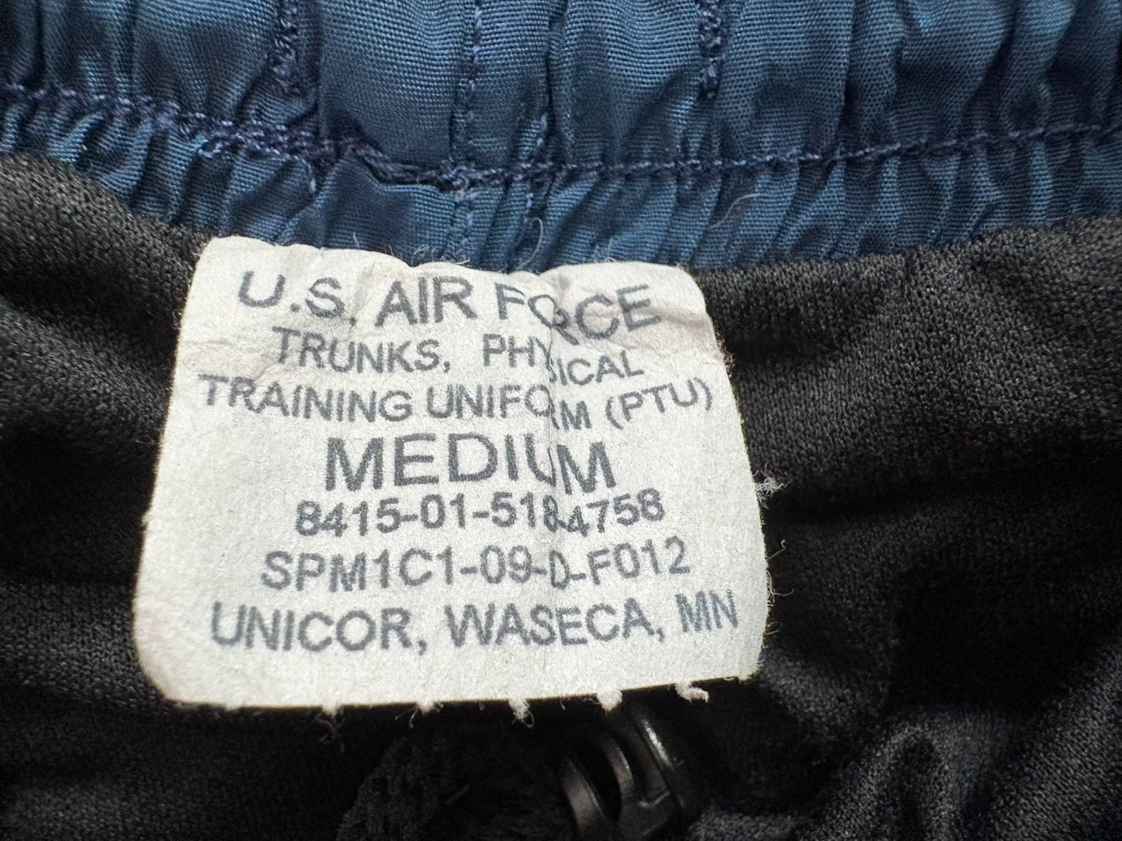 Unicor Mens Blue Lined US Air Force Physical Training Uniform Trunks Size M