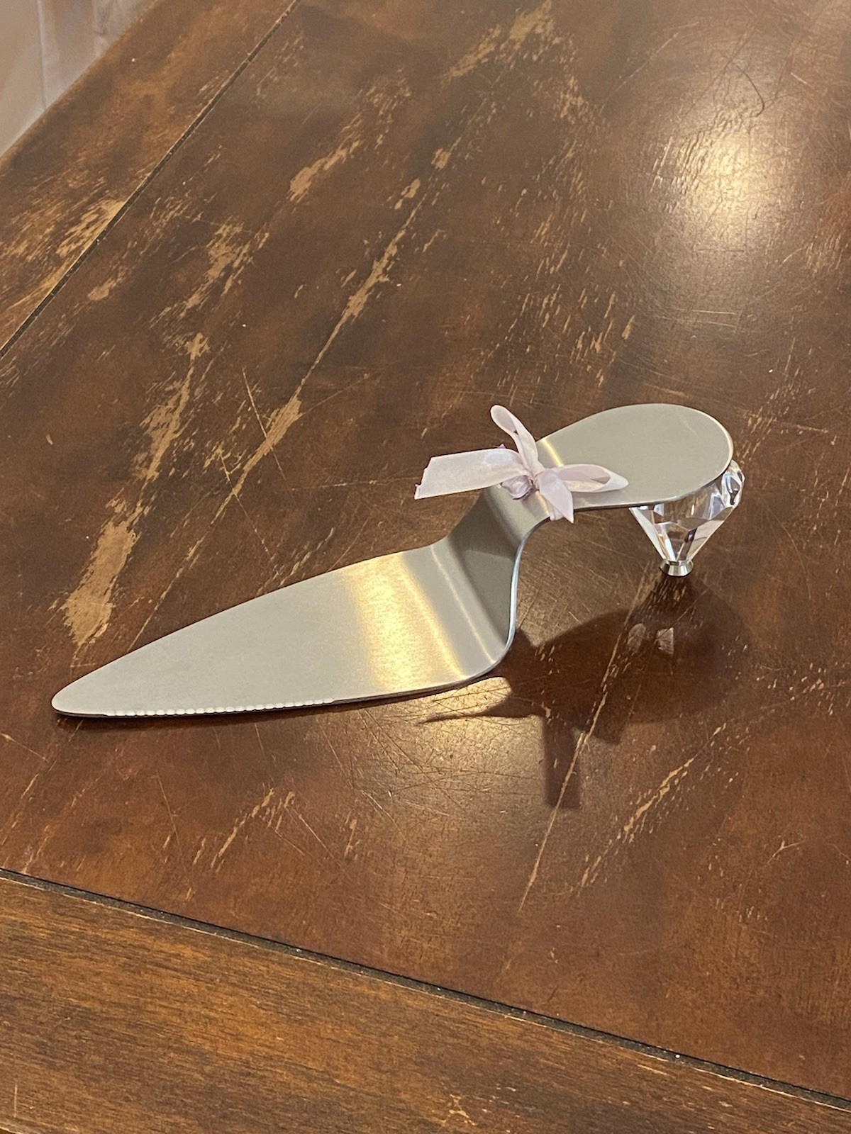 Wild Eye High Heel Cake Knife Stainless Steel Crystal Heel Magnetic Wedding NWOB