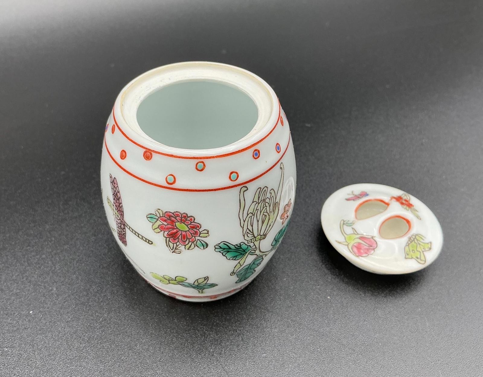 Chinese Minature Tea Caddy Jar