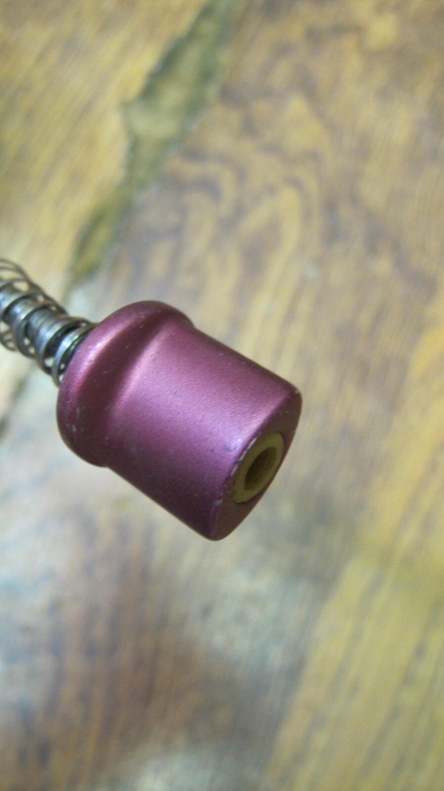 VINTAGE ROLF QUICK RELEASE FRONT WHEEL SKEWER - RED