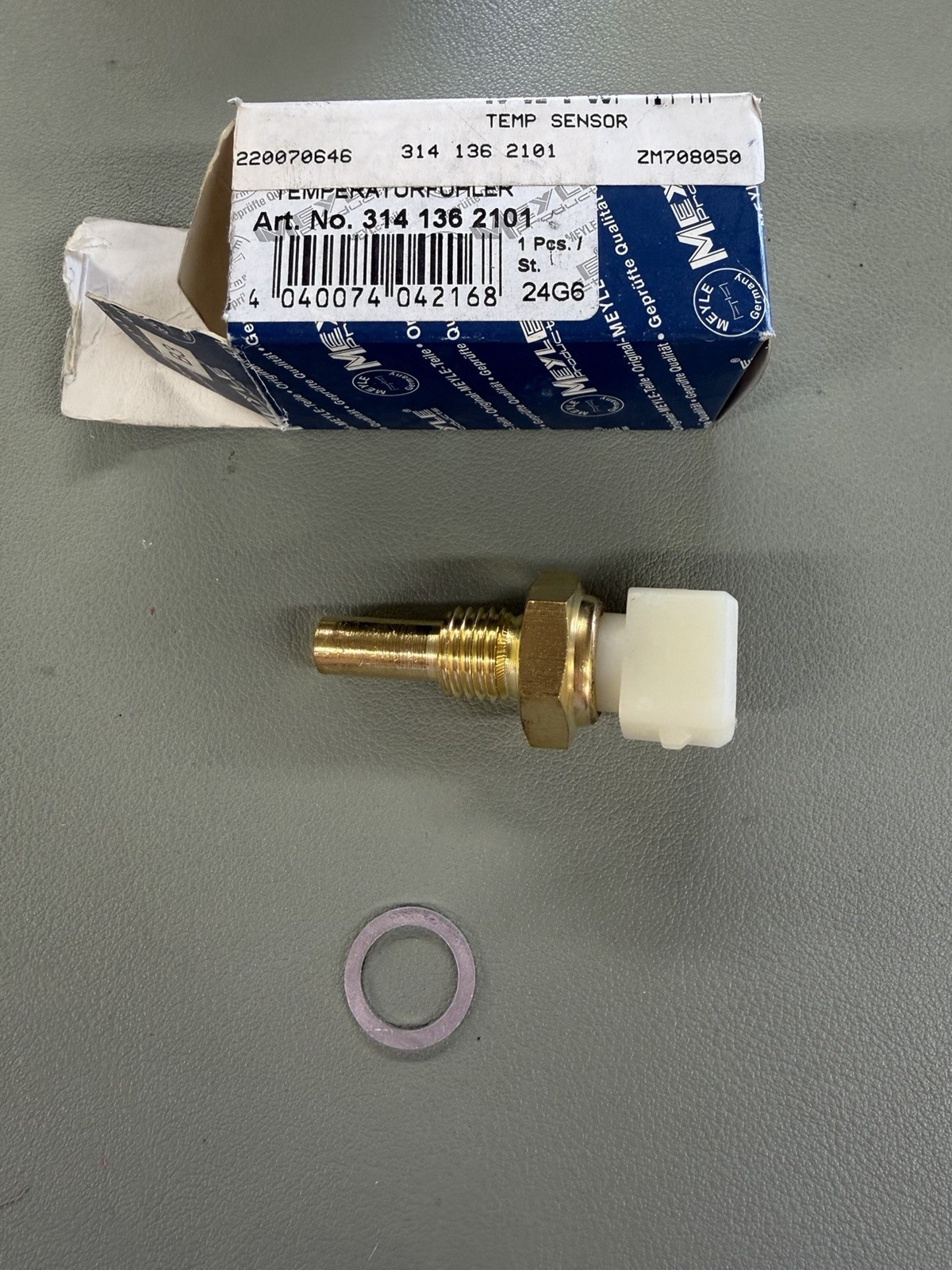 NEW BMW Meyle Coolant Temperature Sensor 13621357414 / 3141362101