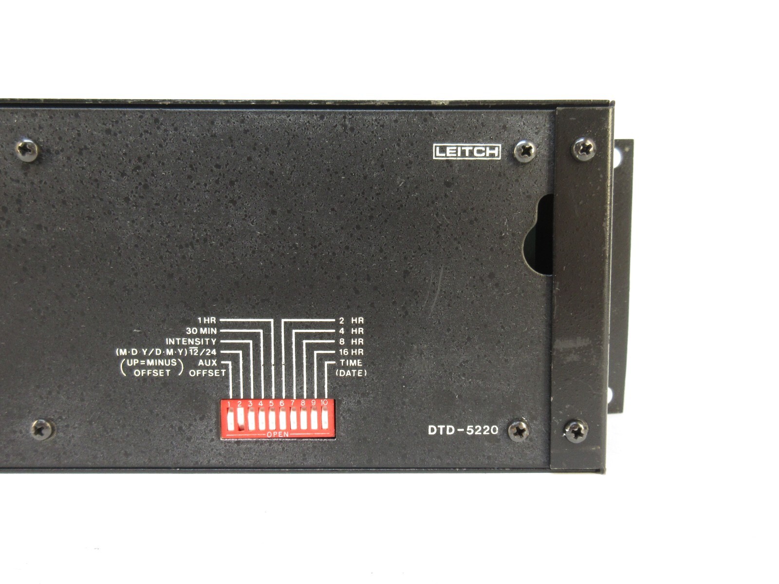 Leitch DTD-5220 LED Digital Time / Date Display Clock