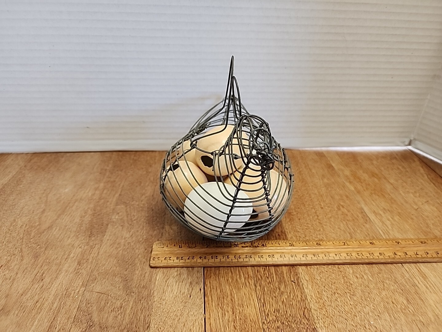 Wire Chicken Basket with Ceramic Eggs 9" x 6" x 6"