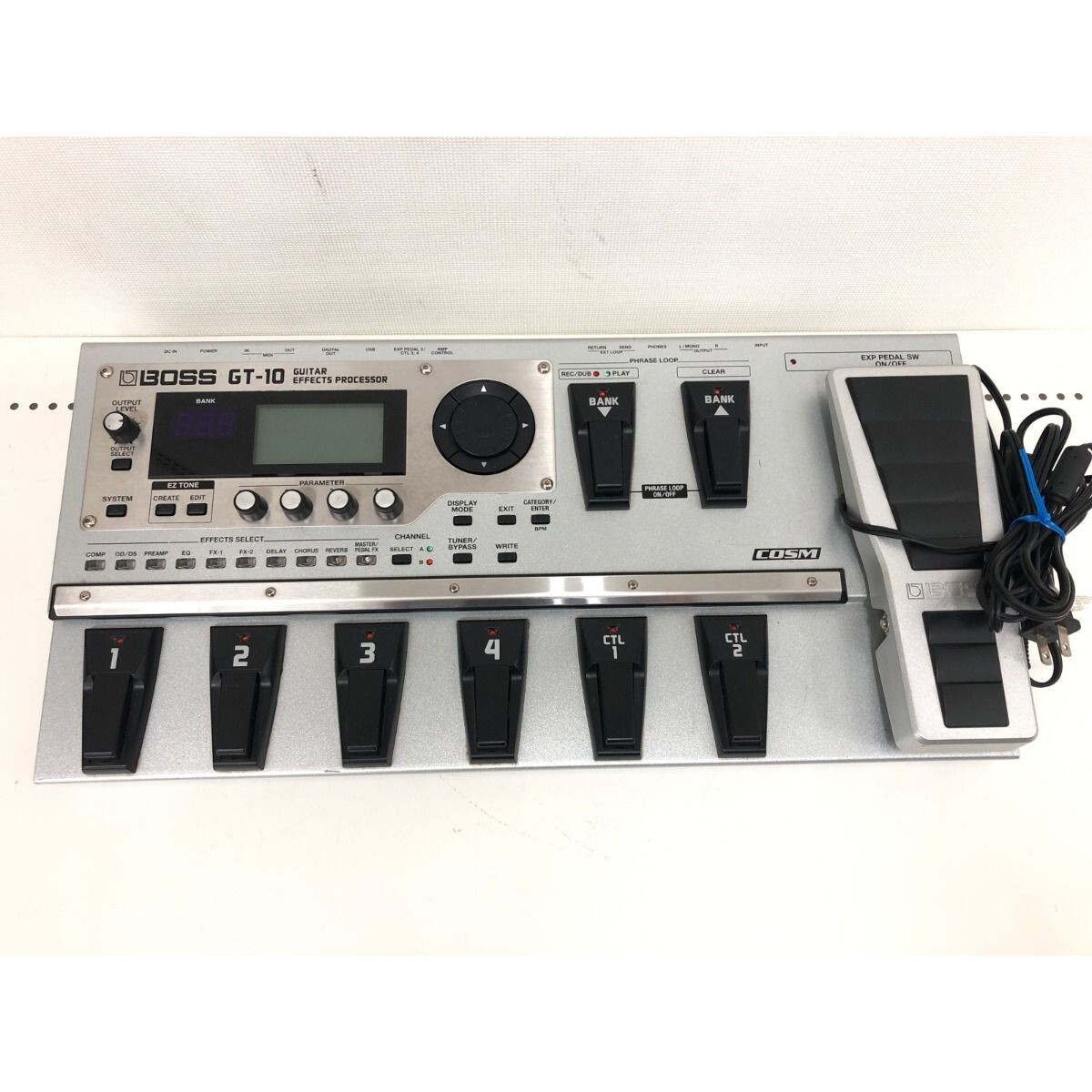 BOSS GT-10 - Guitarist’s Essential FX Unit, Clean, Ready to Play　JAPAN