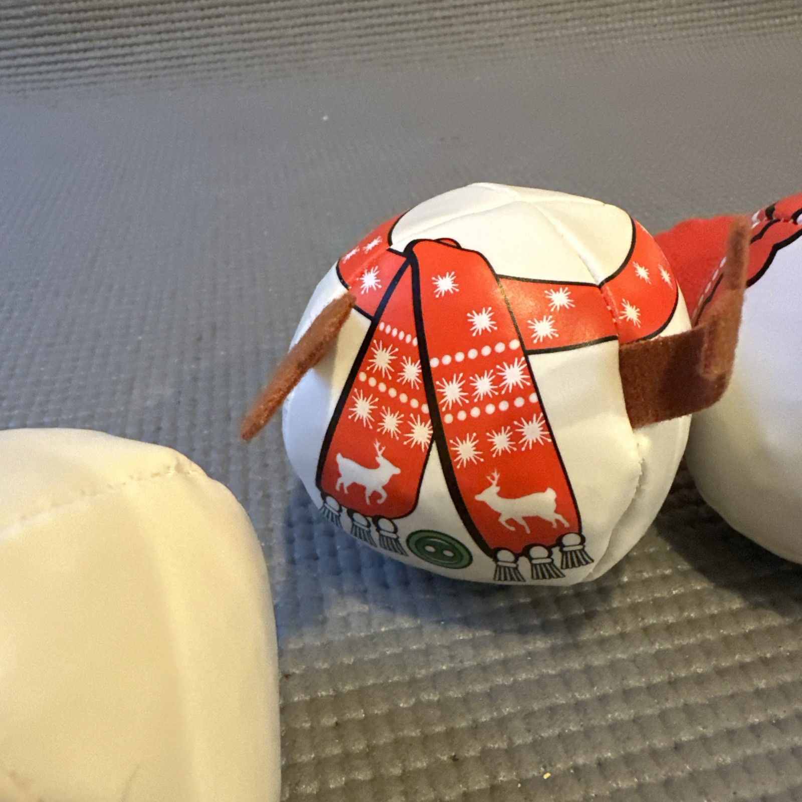 Bean Bag Snowman Juggling Balls