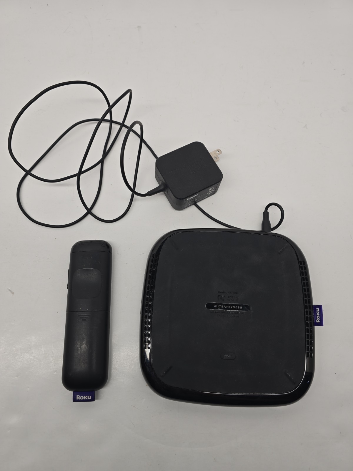 Roku 4 (Model 4400x) 4K UHD Streaming Player+Remote+Adapter (Used)