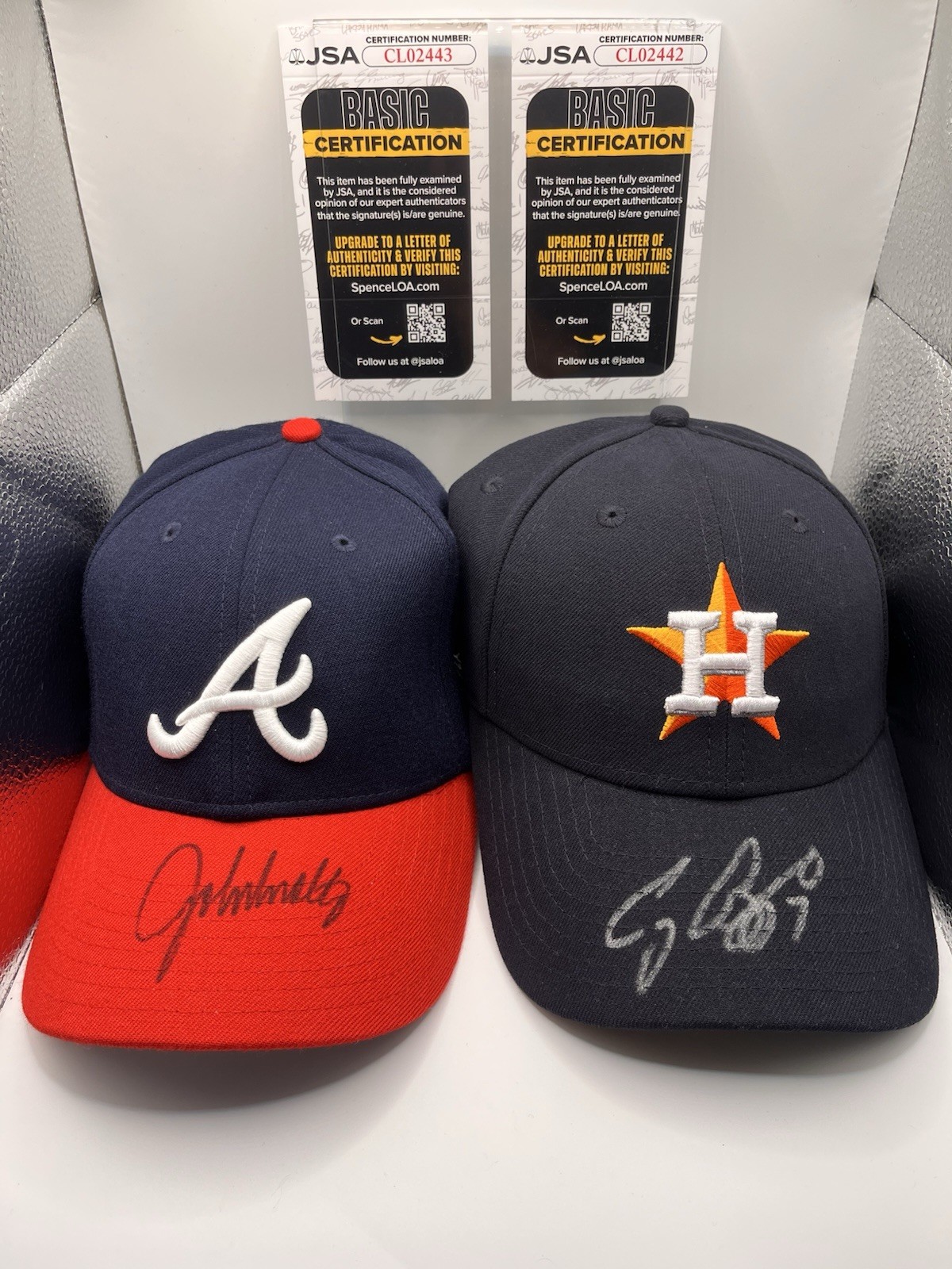 Autographed JSA Hall Of Famers Hats - John Smoltz and Craig Biggio - MLB LEGENDS