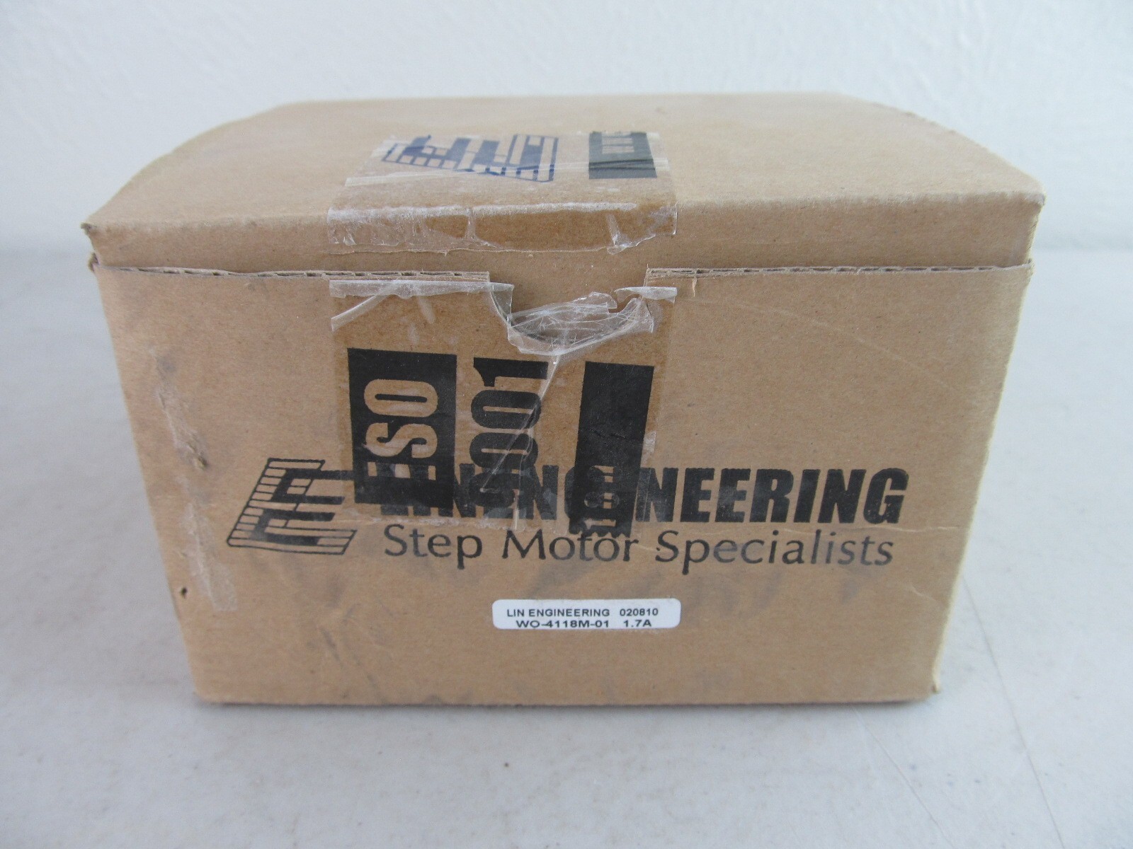 Lin Engineering 4118M-01 stepper motor 1.70A New, Open Box
