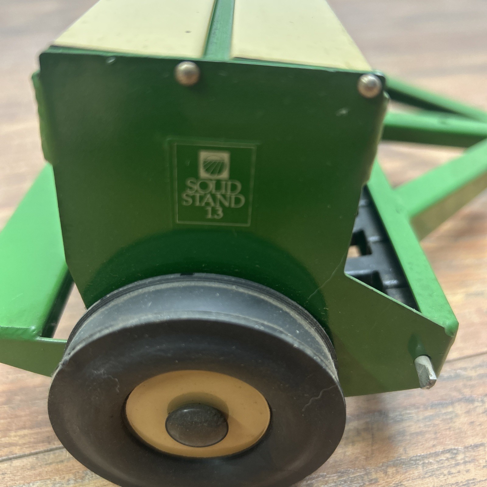 1/16 Great Plains Solid Stand End Wheel Drill Tractor Implement toy