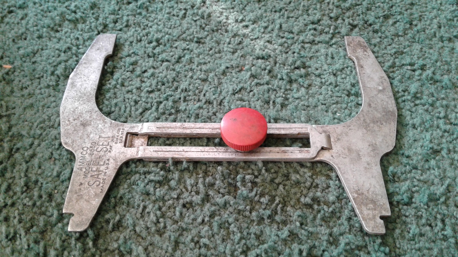 AMMCO 8650 Safe-Set Brake Drum Gauge Measuring Tool Drum Micrometer USA