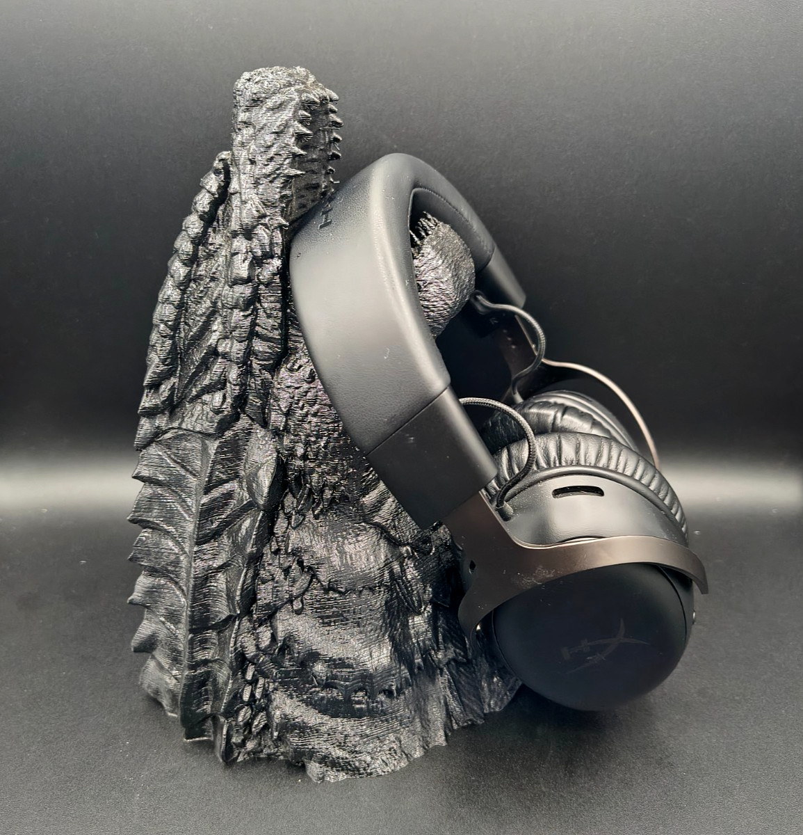 Godzilla Head Headphone Headset Holder Stand - Dragon Headset Holder