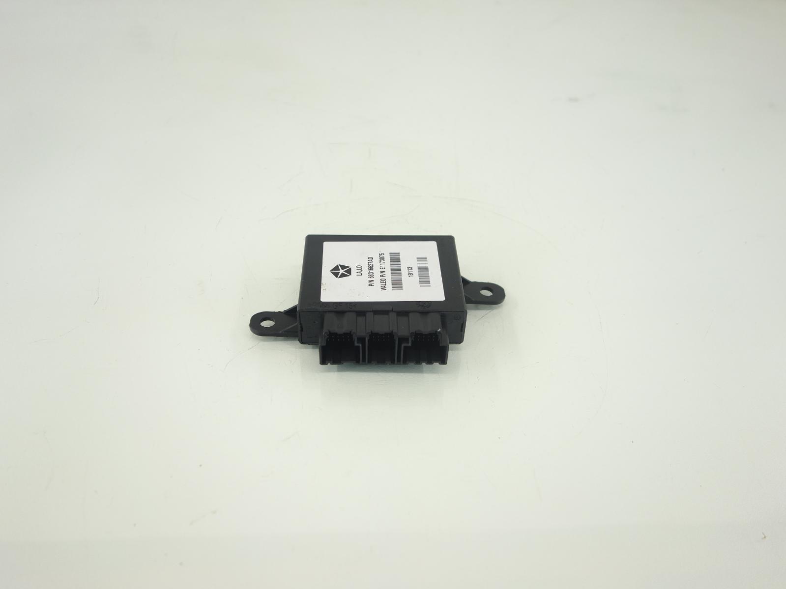 17-19 DODGE CHARGER Driver Park Parking Assist Relay Control Module 68316627AD