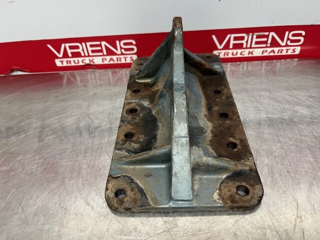 PETERBILT PETERBILT BRACKET-BASE SLEEPER LOWER LH 29-02378L