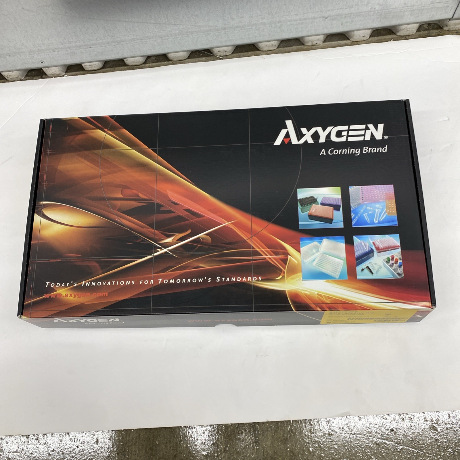 Corning Axygen Robotic Tips By Ref. No. VT-384-31UL-R-S 384 tips/Rack 10 racks