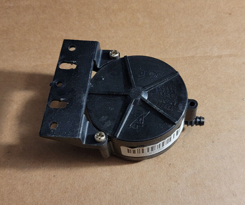 MPL 632385 Furnace Air Pressure Switch MPL-9300-V-0.55-DEACT-N/O-VS