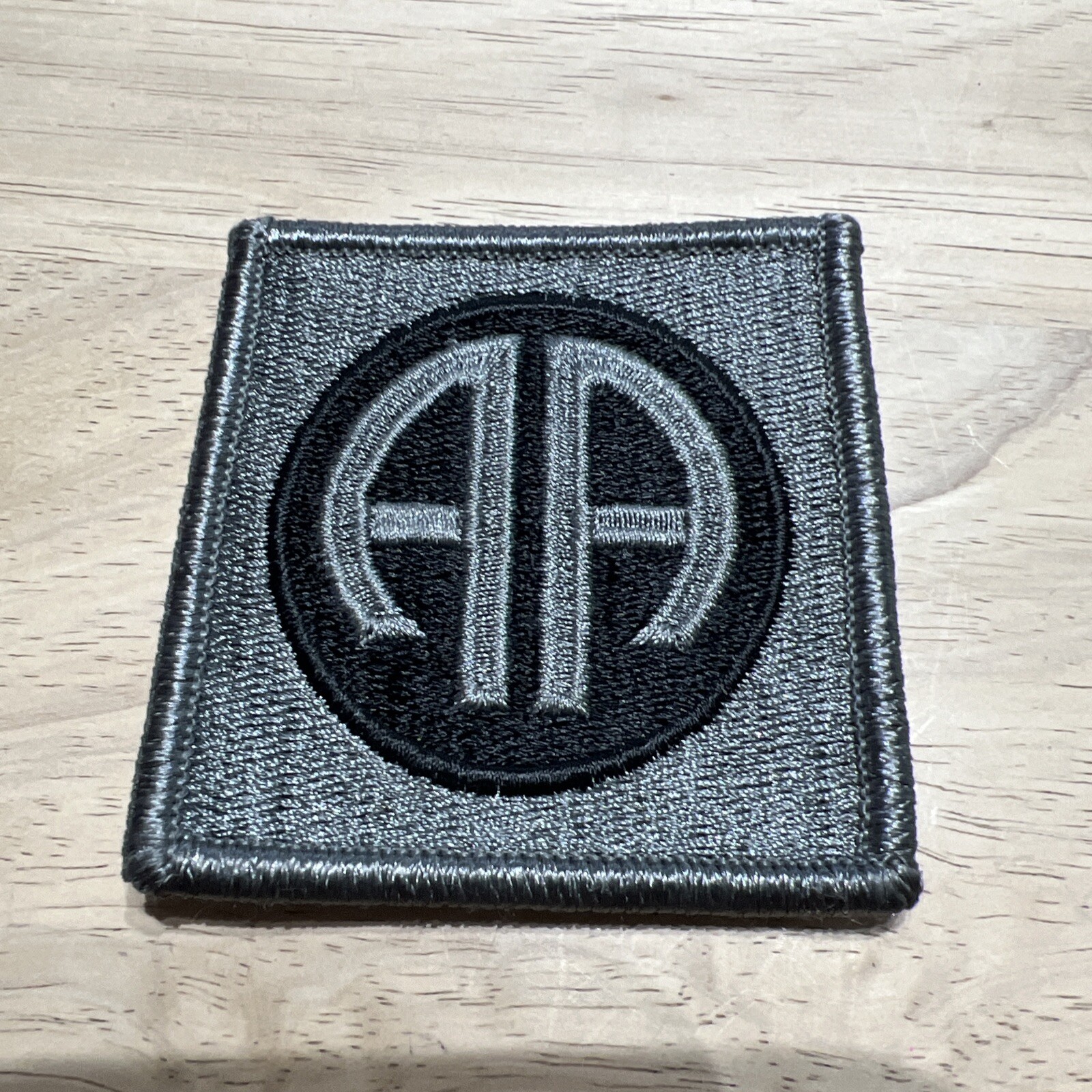 82nd Airborne Division (no-tab) ACU Hook Back U.S. Army Shoulder Patch