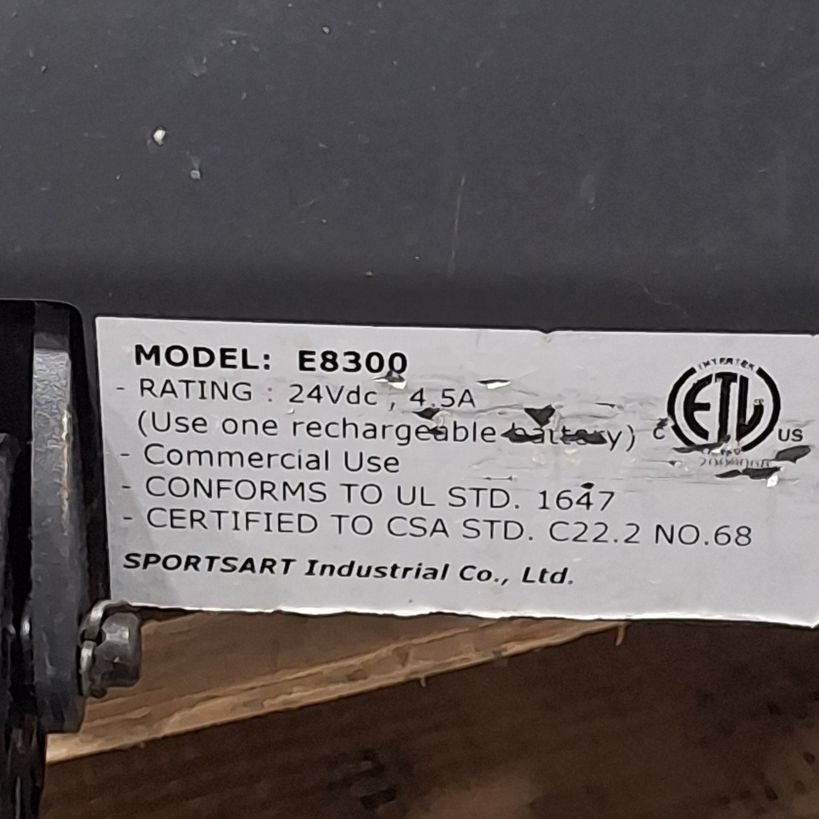 SportsArt E8300 Elliptical